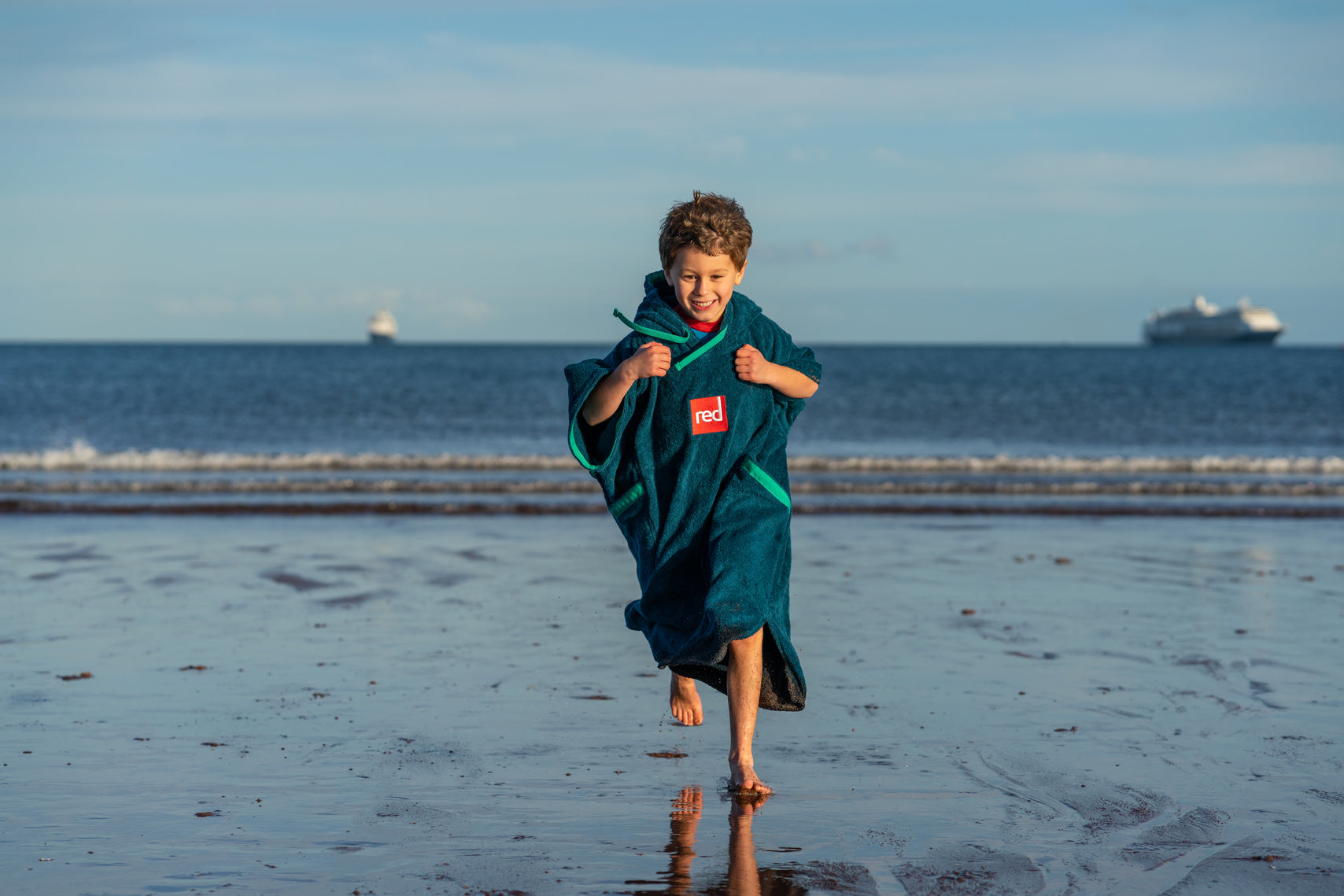 Child towelling beach online robe